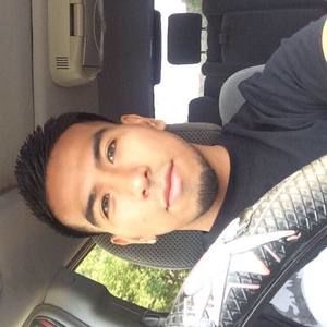 Meet your Posher, Carlos